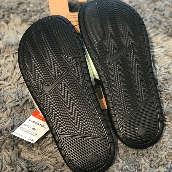 ⛔️SOLD⛔️🆕 Nike Womens Benassi Just Do It Slides - Picture 2 of 2